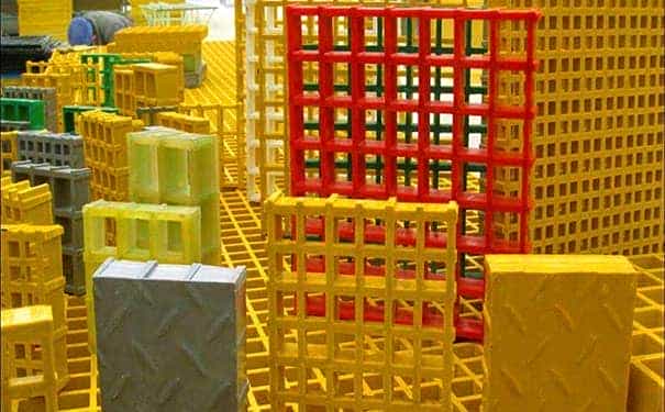 长兴洗车厂玻璃钢格栅的选择与应用 玻璃纤维增强塑料制品的优势与实效